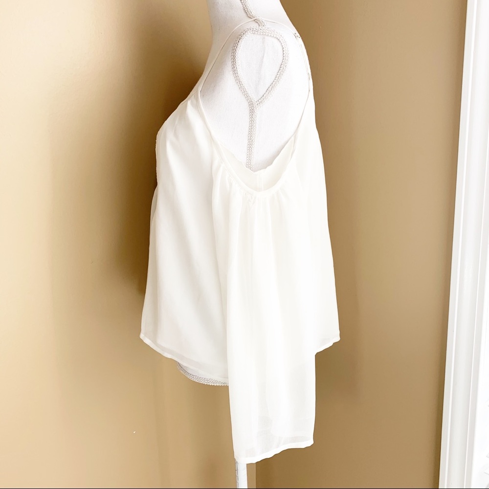 Lovers + Friends Coastal Love white cold shoulder - Picture 5 of 8
